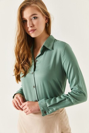 Kadın Yeşil Uzun Kollu Düz Gömlek ARM-18Y001176 - 1