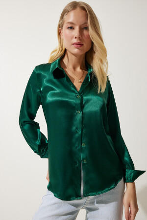 Kadın Zümrüt Yeşili Hafif Dökümlü Saten Yüzeyli Gömlek DD00990 - 3