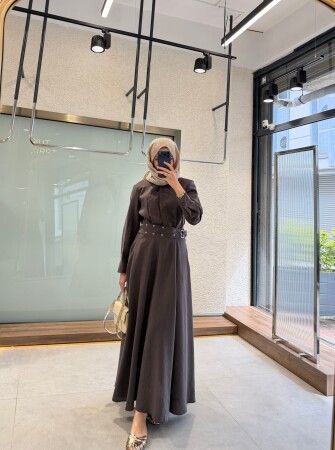 Karya Kemer Detaylı Elbise - Kahve - Nuuwears