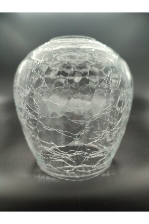 Kronleuchter aus Glas. Transparente Farbe. Rissig gemustert. (ZU. 27). Im Vergleich zur normalen Glühbirne. Transparentes Rissmuster. - KUĞULU