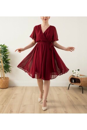 Kurzärmliges, schlichtes Chiffonkleid - Cixaple