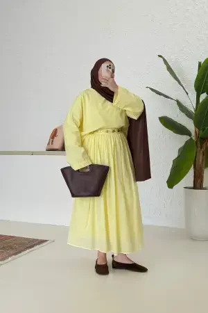 Kurzer Plissierter Anzug aus Baumwolle Gelb - Nuuwears