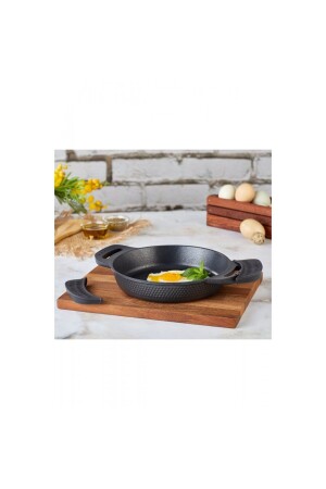 Kuvars 20 Cm Siyah Döküm Omlet Sahan 134105 - 1