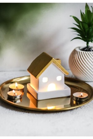 منزله من الذهب (مع هدية شمعة) - Lalezen Home