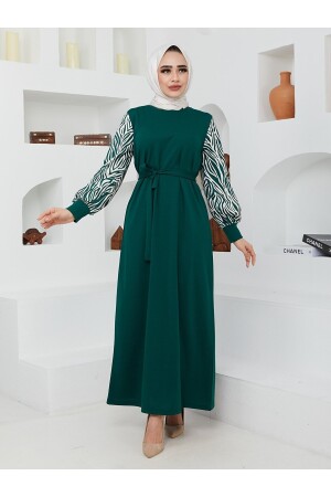 Langes Hijab-Kleid mit Zebramuster – Smaragd ZERAA-678 - 1