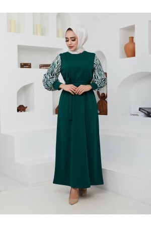 Langes Hijab-Kleid mit Zebramuster – Smaragd ZERAA-678 - 3