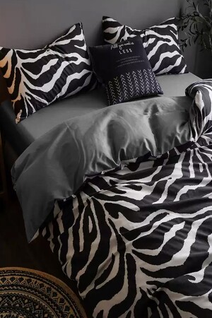 Lastikli Çarşaflı Nevresim Takımı Çift Kişilik Zebra Siyah iqon006 - 5