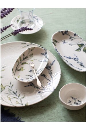 Lavender 6 Kişilik 26 Parça Çay Bardaklı Porselen Kahvaltı Seti - Chichi Home