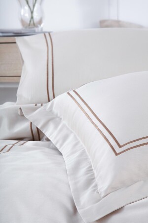 Lavin King-Size-Bettbezug-Set, 100 % Bio-Baumwollsatin, bestickt, Beige-Gold, 240 x 220 cm, NVRLVN240 x 220 - 6