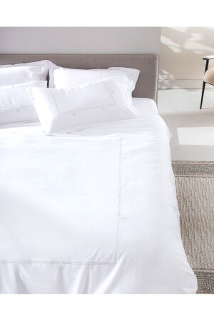 Lilas King-Size-Bettbezug-Set aus besticktem Satin – Hellgrau NT0000000113-8682116850810 - Madame Coco