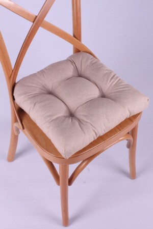 Lina Pofidik Bej Sandalye Minderi Özel Dikişli Bağcıklı 40x40 cm - 1