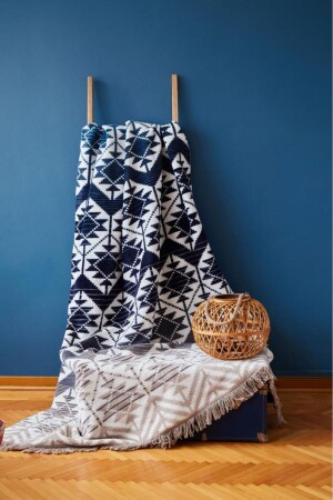 Lüks Peluş Battaniye Battal Boy - Kalın Isıtan Battaniye 200x230 cm - Sesli Home