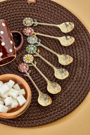 Luxuriöses goldenes Metall mit Gänseblümchen-Motiv, 6 Stück, Gewürzlöffel, Teelöffel, Kaffee- und Zuckerlöffel. 6-teiliger Gänseblümchen-Löffel - 1