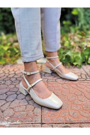 Mary Jane Dar Kalıp Koyu Krem Rugan Vintage Kare Küt Burunlu Kalın Topuklu ayakkabı - 1