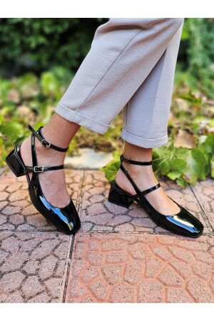 Mary Jane Dar Kalıp Siyah Rugan Vintage Kare Küt Burunlu Kalın Topuklu ayakkabı - 2