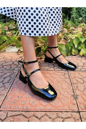 Mary Jane Dar Kalıp Siyah Rugan Vintage Kare Küt Burunlu Kalın Topuklu ayakkabı - 3