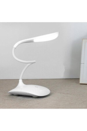 Masa Lambası Şarjlı Akrobatik 3 Kademeli 18 Ledli Dokunmatik Ders Çalışma Pc Beyaz Işık - 3