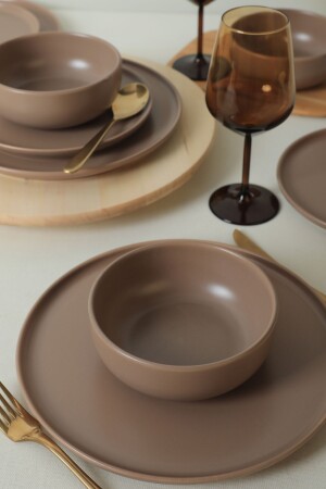 Matte Earth Taupe Nordic Tafelservice 18-teilig für 6 Personen 977 X0001346800000000000000000 - 2