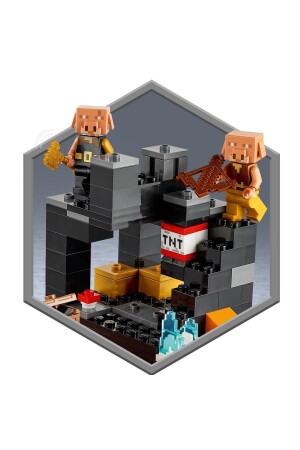 ® Minecraft® Nether Bastion 21185 – Spielzeugbauset für Kinder ab 8 Jahren (300 Teile) - 7