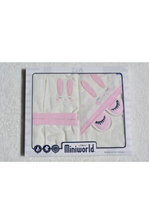 (منيز) - فتاة صغيرة (بيبي) - (روزان) - (أرنب نومي) - (مجموعة حمامات - Miniworld