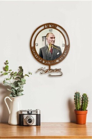 M.kemal Atatürk Ahşap Sallanır Duvar Saati - Sokaktaki Hediyem