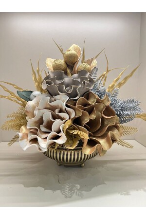 عبوة من القديمة من MNZ مع زهور اصطناعية رقم: 1 - Tasarimhmoda