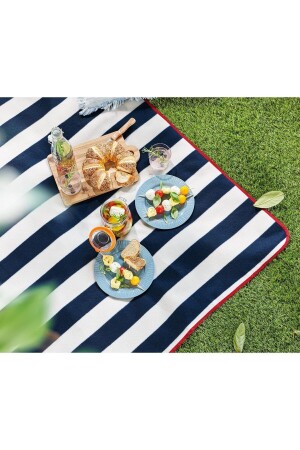 (MNZ) - ماترة نزهة صغيرة 178299 - Tchibo