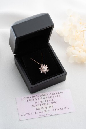 مقفلات حلقات زهرة اللوتوس البيضاء المجمدة من MNZ في 925 صندوق ضوء فضي - Silvano Jewelry