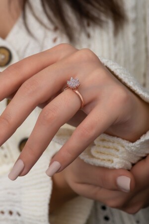 MNZ-النساء وردة ذهبية مطلية الحجر الأبيض لوتوس زهرة نموذج 925 حلقة الفضة الفضائية PP4808 - Elika Silver