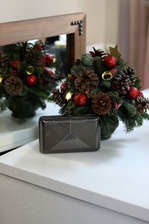 حقيبة مساء من سلسلة معدنية سوداء للنساء من MNZ - Moom Bag