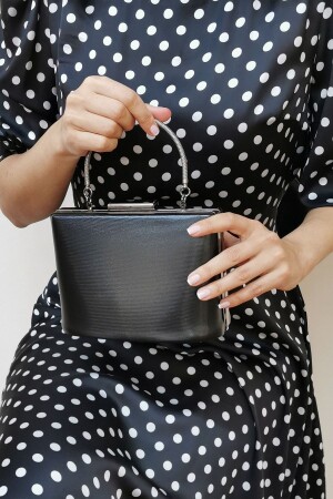 حقيبة ثوب المساء للنساء السوداء من فابيكة MNZ - Nazart