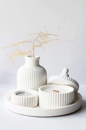 مجموعة ملحقات شمعة ومجرد تصميم خاص لون MNZ-بيضاء - A&P