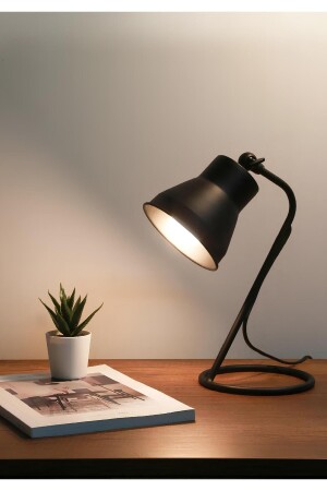 مصباح طاولة التصميم الأساسي من MNZ - المعدات السوداء Ayd-3031 AYD-3031 - HOMİNG