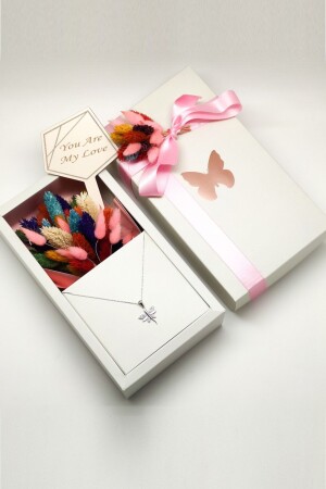 الزهور المجففة من طراز MNZ و قلادة فضية من طراز Dragonfly في صندوق خاص للمحبين mkç0003 - MAGNAMİNA