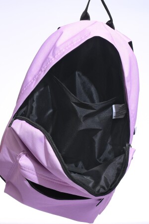 حقيبة مدرسية من منظمة 