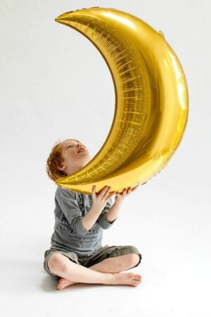 بالون من الألوان الذهبية من الـ 