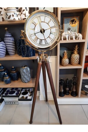 ساعة مزينة للقدم ثلاثية الأقدام رقمية من الرومانية (MNZ) LRS000210 - Lareshome