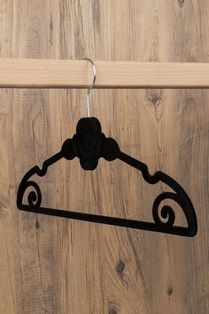 ملابس من الخلفاء من MNZ - Naturalove