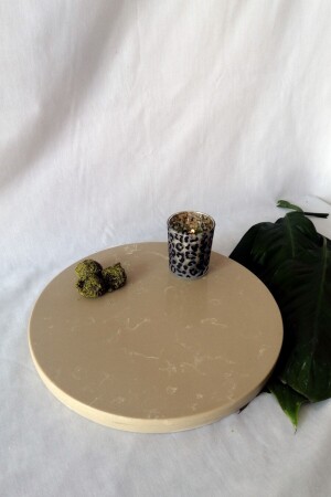 MNZ-كارمل كوارتس خدمة لوحة عرض الصحن - PeraMarble