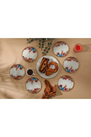 كيك الزهور الأبيض MNZ - GÜRCÜGLASS