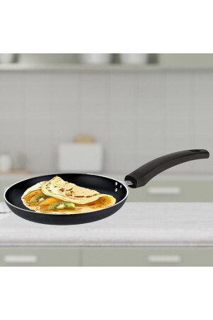 MNZ-22 Cm Maestro Crepe Pan - Horeca Non-Stick Crepe و Omelette Pan 22 سم (مقبض الباكيليت) - Evren