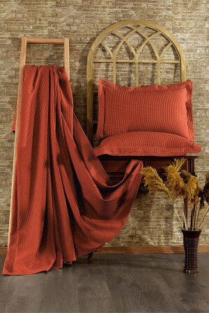 MNZ-3 قطعة 100% القطن Begonia Pique غطاء السرير ووسادة وضع الطلاء STCKHMNEV1PK - Minelya Home Collection