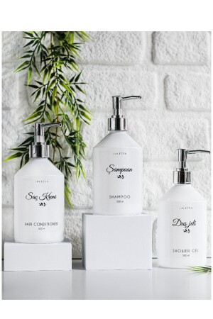 MNZ-3 شامبو فخم مكييف دش جيل ملصق زجاجة بيضاء مع كأس فضية 500 مل GS-T - LALEZEN HOME