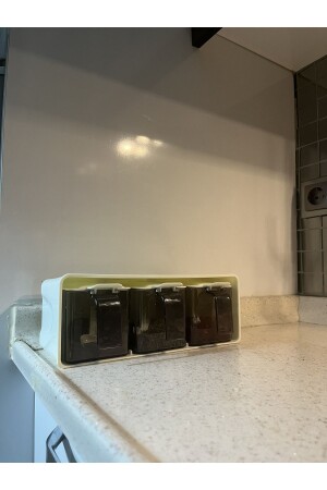 MNZ-3 قطعة وعاء العقاقير مع معلق الجدار EVR-555 - QLUX IDEAS