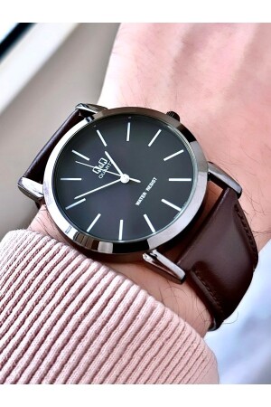 ساعة يد من نوع MNZ-3g2150 - Q Q