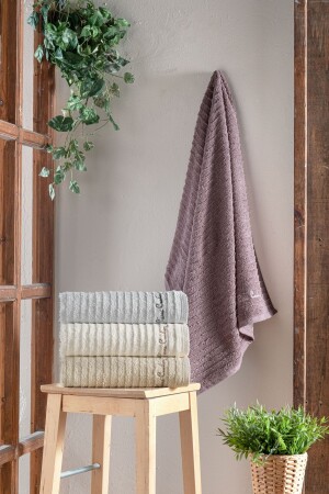 موجة منشفة حمام MNZ-4-piece - Pierre Cardin