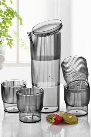 مجموعة من الجوبات الكريستالية من MNZ-5 - الجوبات متوافقة مع باب الثلاجة + 4 قطع من زجاج المشروبات TGM-0027 - Tugomer