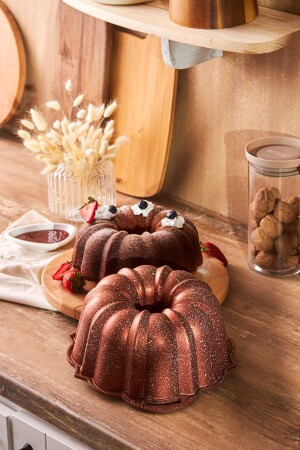 MNZ-50: نحاس طلاء كيك السنة - Emsan