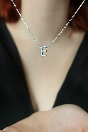 MNZ-925 جنيه استرليني ثلاثي الأبعاد الفضة المغطاة حرف E رقبة طول 42 سم EMNE105 - Ziu