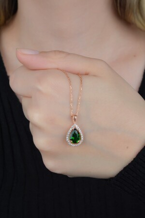 MNZ-925 سبرينغ فضي خضراء قطرة حجر تصميم العنق Essakly251 - ESSARE